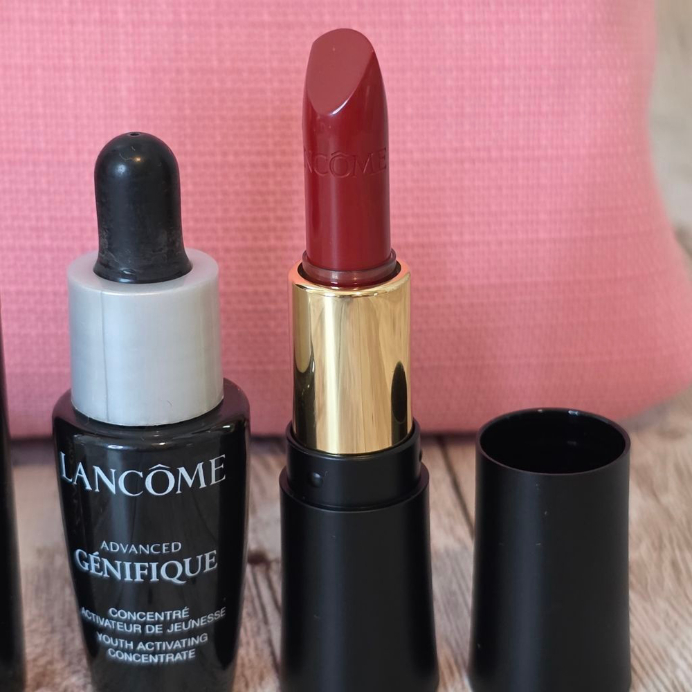 Women's Lancôme Makeup Set and skincare travel size - Picture 5 of 7